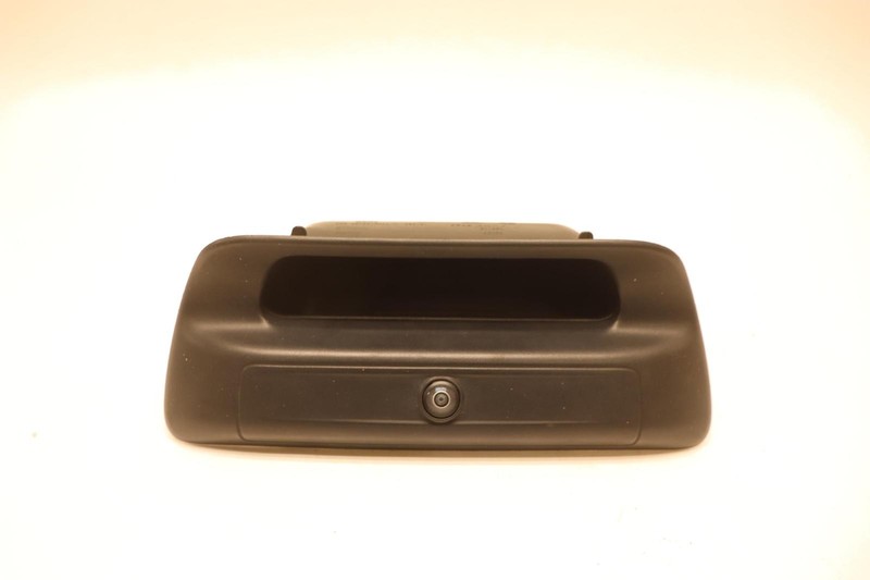 2019-2022 DODGE RAM 3500 BACK TAILGATE DOOR HANDLE W/ REAR VIEW CAMERA OEM