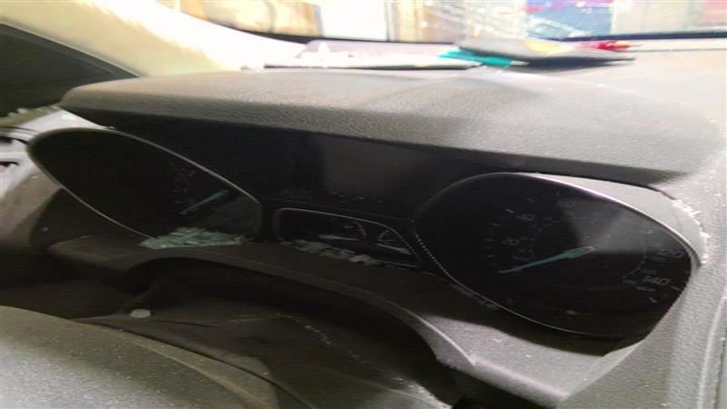 Speedometer Cluster MPH ID DJ5T-10849-TJ Fits 14-15 ESCAPE 3384182