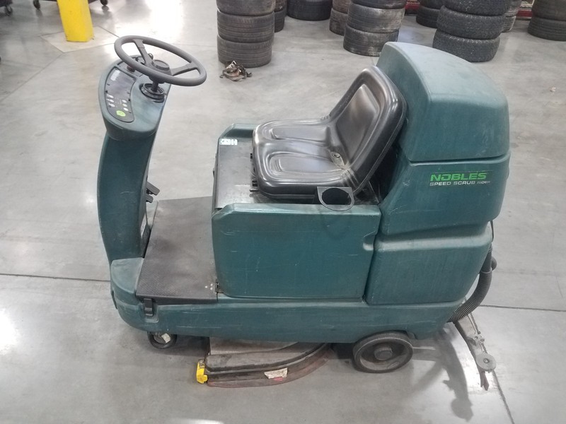 Nobles Ride On Floor Scrubber Machine - For Parts #777 A-2