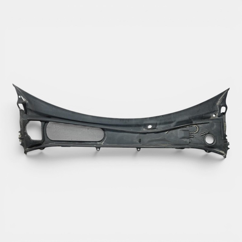 2019-2025 VOLVO S60 Front Windshield Cowl Vent Grille Panel Oem 31479548