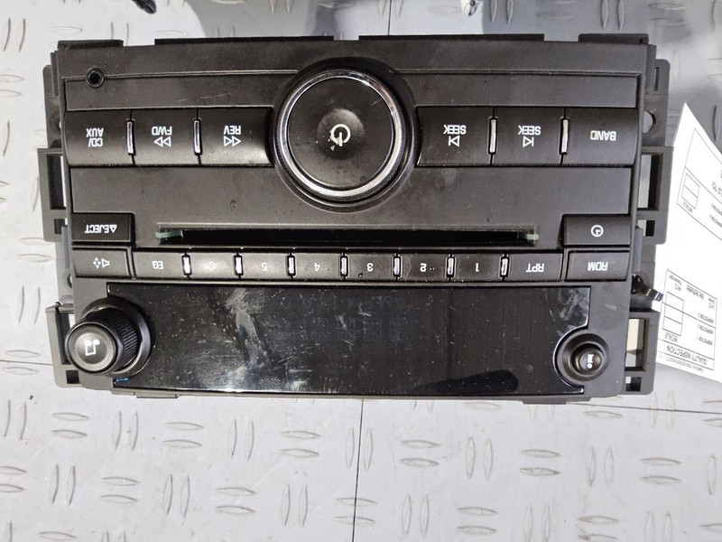 2009-2011 Chevy HHR Radio AM Mono FM CD Player Opt U1C