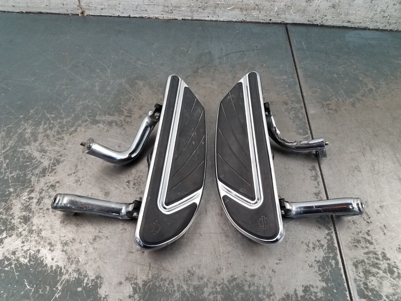 2015 14 16 Harley CVO Ultra Driver Front Foot Boards #3551 P3