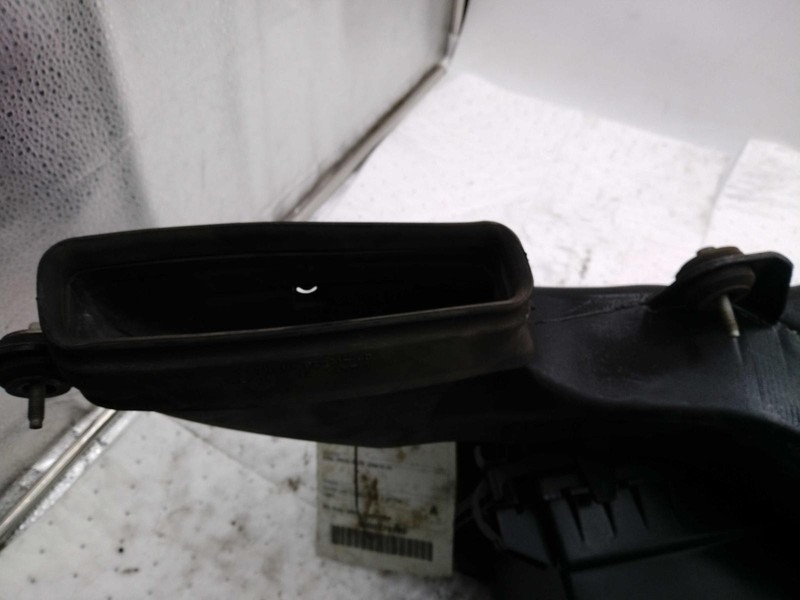 2008 Lincoln MKZ Air Cleaner Assembly OEM Black 3.5L 111k Miles Used Parts
