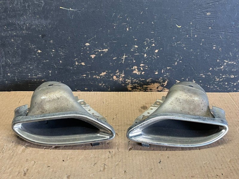 2010 to 2018 Mercedes W212 E350 CLS550 Rear Right Left Side Exhaust Tip Y9730