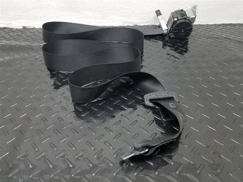 08-12 BMW M3 Sedan Rear Center Retractor Black OEM 72-11-7-132-245