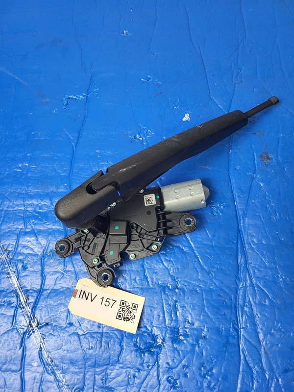 Used Oem Chevrolet Rear Trunk Tailgate Wiper Motor GN15-17404-AA Trail Blazer 23