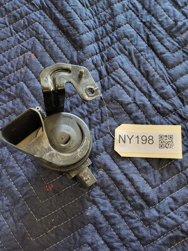 Used Oem Bentley Low Note Horn 2020 for Continental GT 3SA951211C 2018 2019