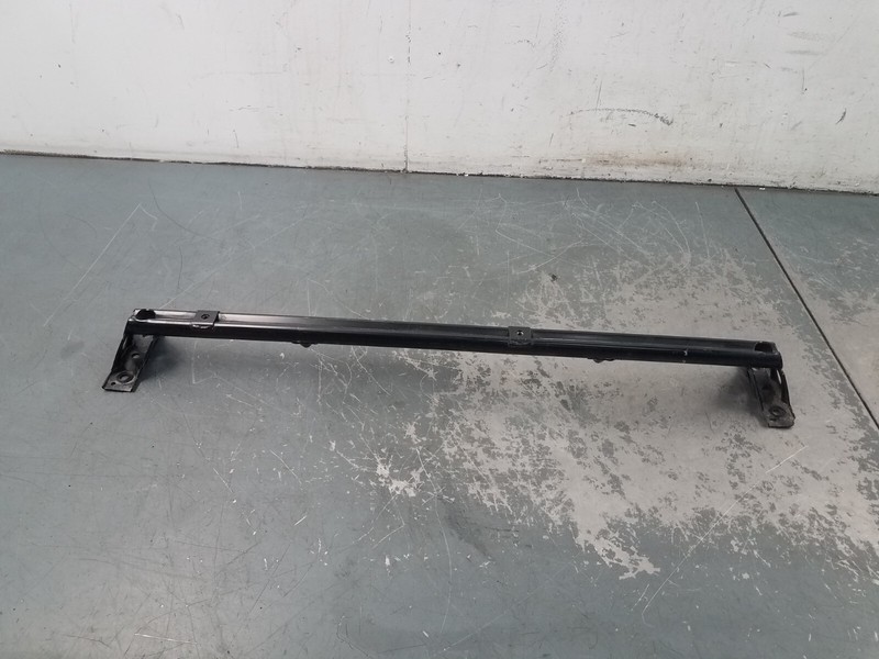 2015 Porsche 911 Turbo S 991 Crossmember Rail Beam #0222 LL6