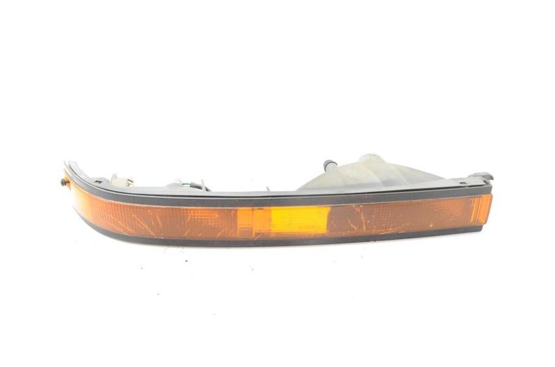 1986-1988 Toyota Supra MK3 7MGE Passenger Right Side Marker Turn Signal Light