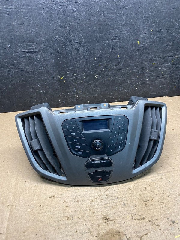 2017 to 2019 Ford Transit Front Radio Audio Control Bezel Air Vent OEMq6845 DG