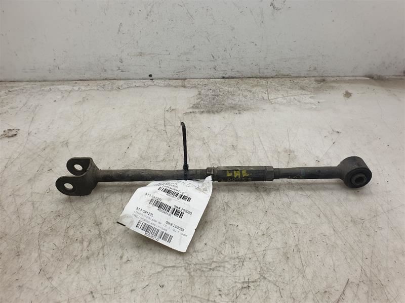 02-06 TOYOTA CAMRY DRIVER SIDE REAR LOWER CONTROL LOCATING ARM ASSEMBLY