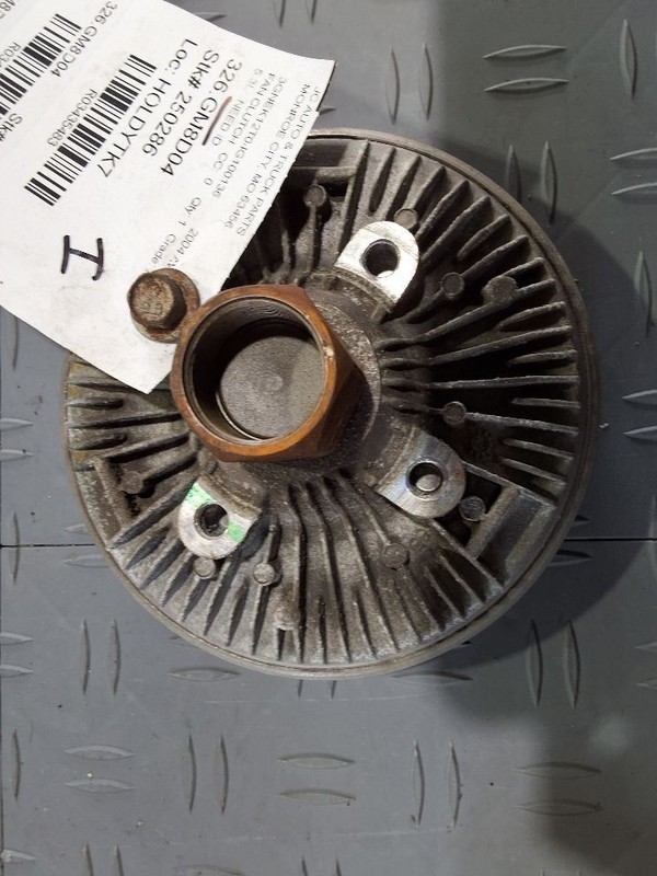 Fan Clutch Classic Style Creased Door Skin Fits 99-07 SIERRA 2500 PICKUP 3435483