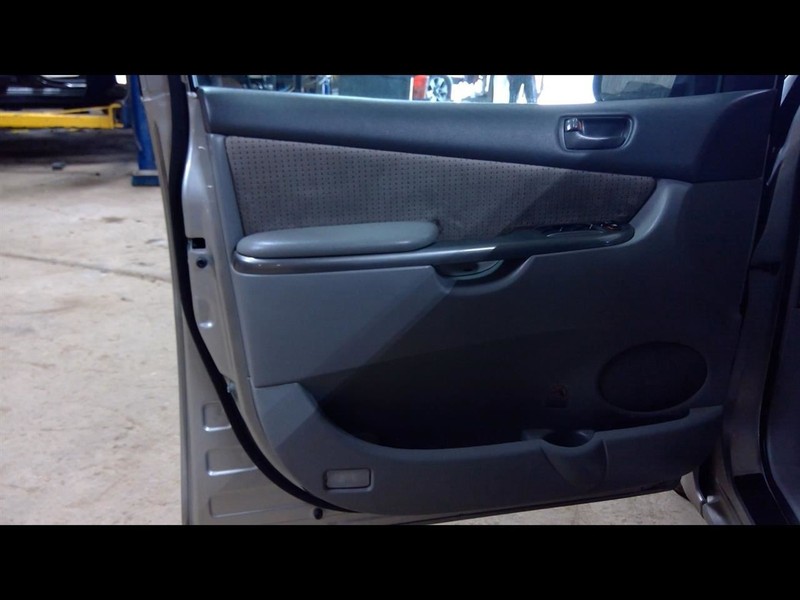 2009 SIENNA Driver Left Front Door Trim Panel 1581855