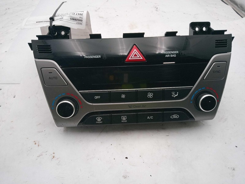 2017 Hyundai Elantra A/C Selector Switch OEM 97250F2230RET Silver 99k Miles