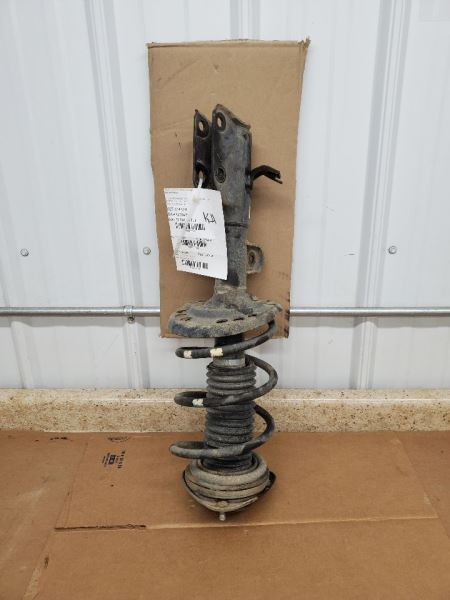 Passenger Right Strut Front Fits 18-19 XV CROSSTREK 277185