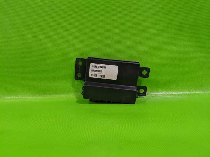 11 12 TOWN & COUNTRY BLIND SPOT DETECTION MODULE OEM 4198-34