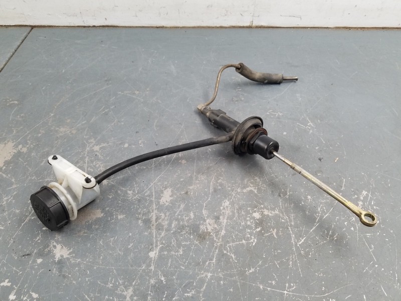 2002 Chevy Corvette C5 Z06 Clutch Master Cylinder #5803 i1