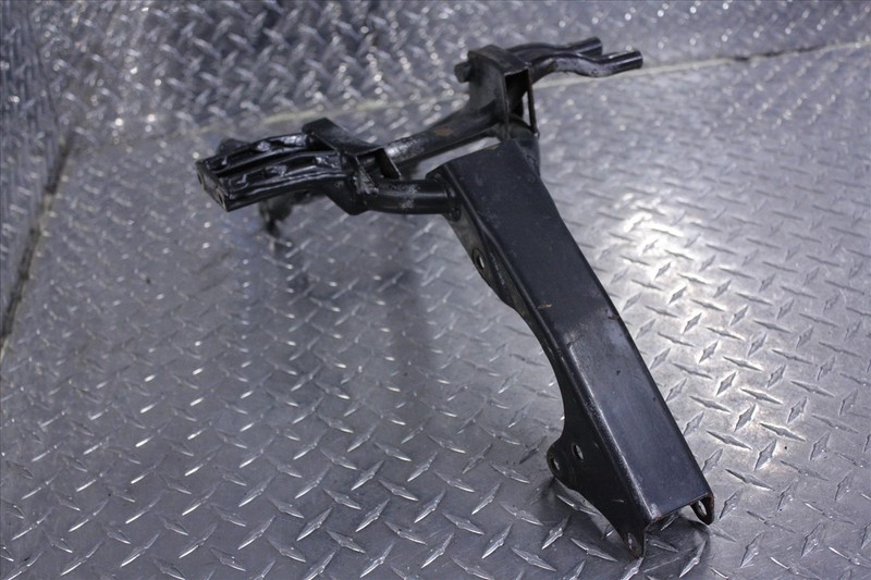05 SUZUKI GZ 250 MARAUDER SUBFRAME FRAME SUB SECTION GZ250