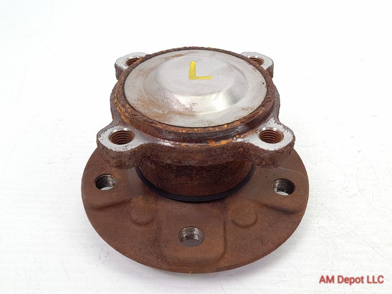 2015 Mini Cooper S F56 F55 F57 F54 Rear Wheel Hub Flange Spindle Low 6867927