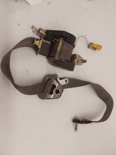 Seat Belt Front Bucket Seat Driver Retractor Fits 02-07 LIBERTY 3207204