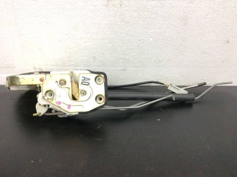 97-01 Honda CR-V Right Front Door Latch Power Actuator Lock Assy OEM