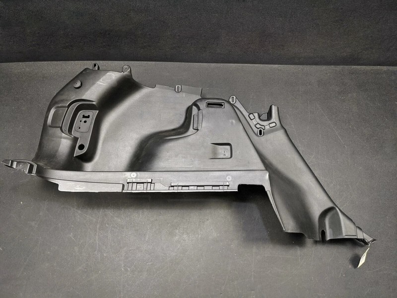 Left Quarter Lower Trim Panel 2017 Jeep Cherokee 1VR94DX9AG 2014 - 2016 2018 X