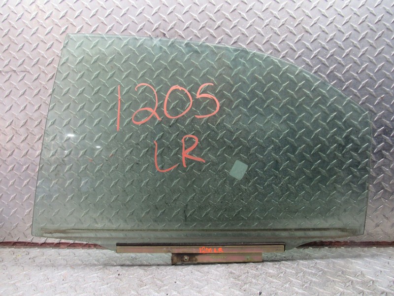 02 03 04 05 06 TOYOTA CAMRY LEFT REAR DRIVER DOOR GLASS W/O ULTRAVIOLET