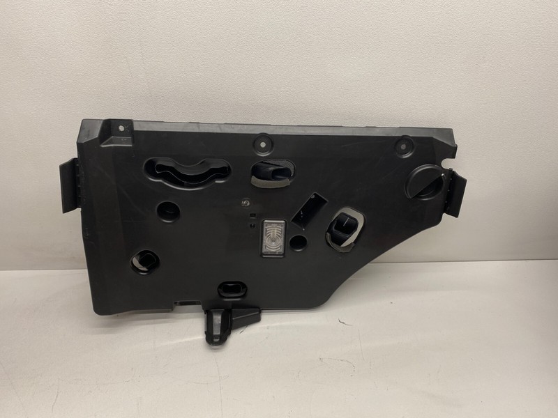 2010-2012 CADILLAC SRX RIGHT FRONT UNDER DASH AIR VENT AND HASH PANEL TRIM COVER