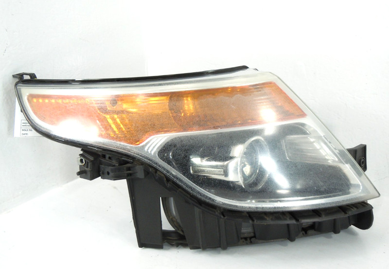 2013-2015 Ford Explorer Halogen Headlight Passenger Right OEM