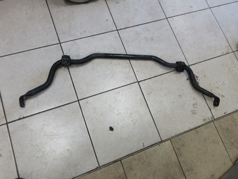 2019-2023 Chevy Silverado OEM Front Stabilizer Sway Bar 84122308