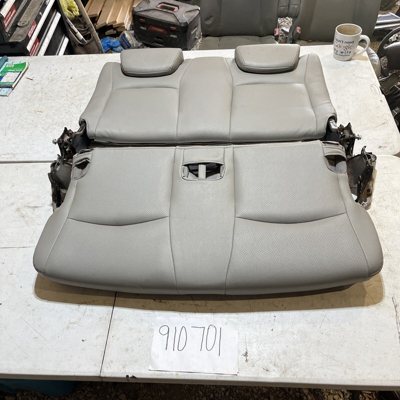 03 04 05 06 07 Toyota Highlander Hybrid 3rd Row SeatGray