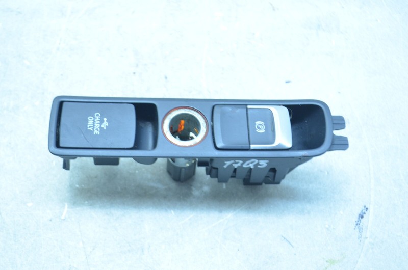 15-18 AUDI Q3 PARKING BRAKE SWITCH / OUTLET PANEL OEM