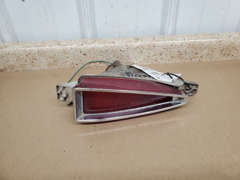 Tail Light Fits 73 CADILLAC 297284