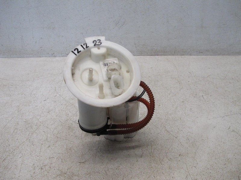 12-18 BMW F30 328i 228i 435i TANK ELECTRIC FUEL GAS PUMP UNIT ASSEMBLY OEM 12122