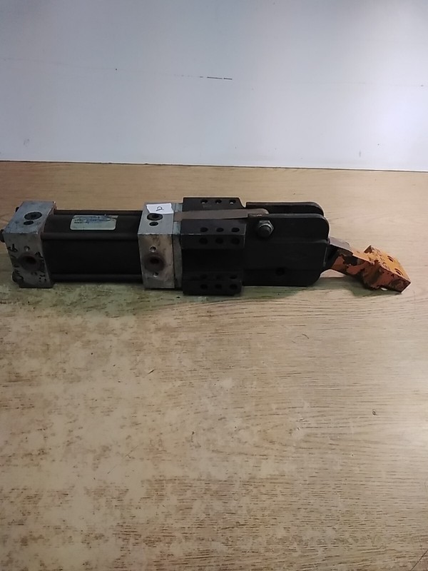 DE-STA-CO 895 Pneumatic Power Clamp 895-??-119-R400K-C 400K-TC
