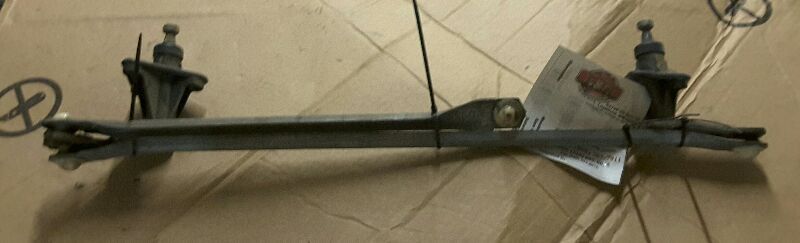 Wiper Transmission Fits 98-04 SEVILLE 115736