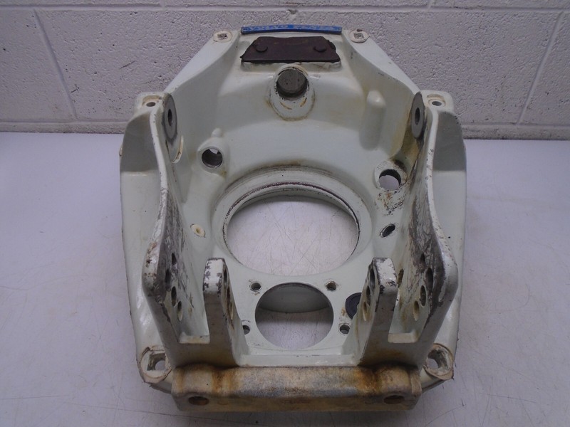 T4 867981 852664 VOLVO PENTA Transom Housing Shield Plate AQ Models Sterndrive