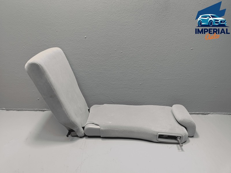 2019-2020 Toyota Sienna LE Rear Second 2nd Row Center Cloth Seat W/ Headrest OEM