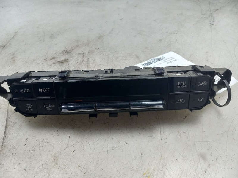 16 17 18 19 TOYOTA PRIUS TWO ECO TEMPERATURE CONTROL VIN FU 7TH & 8TH