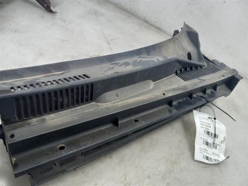 04 05 06 Scion XBCowl Vent Panel