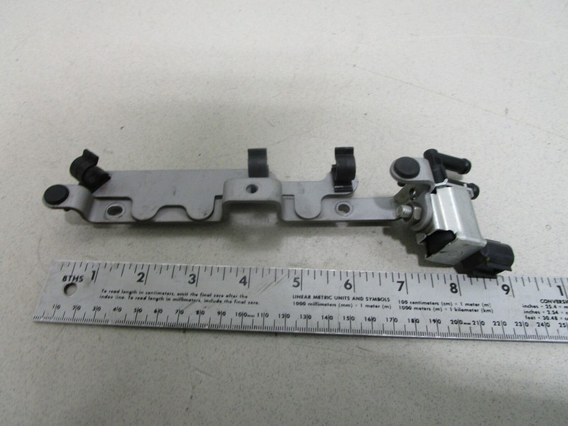 68V-8132G-00-00 Yamaha Outboard 115 HP Solenoid Valve & Plate 6C5-86120-00-00