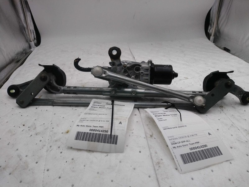 2023 Nissan Rogue Wiper Motor OEM 288006RF0A Black, 56K Miles, Warranty