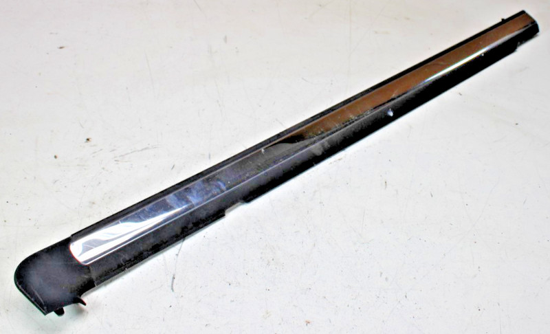 2007-2014 LINCOLN NAVIGATOR REAR LEFT DRIVER SIDE EXTERIOR CHROME WINDOW TRIM