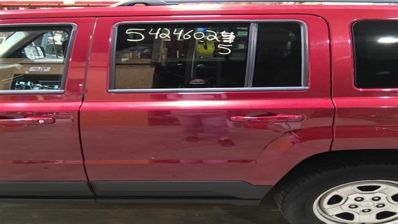 Driver Rear Side Door Power Window Privacy Tint Glass Fits 11-17 PATRIOT 3484761