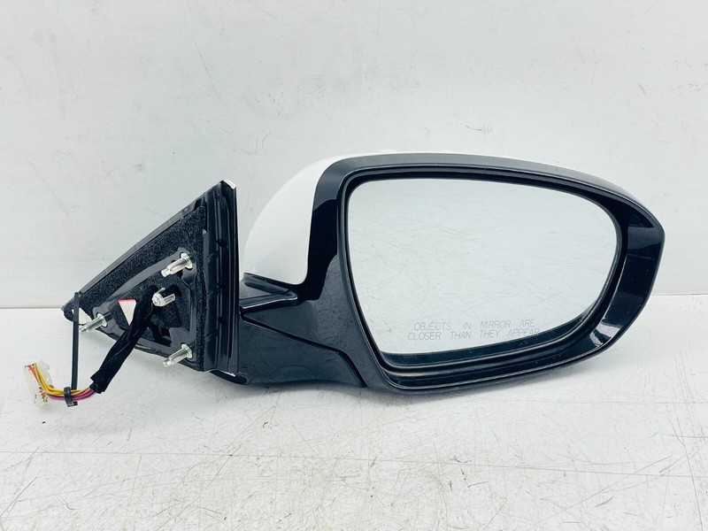 14-16 KIA CADENZA RIGHT PASSENGER SIDE POWER MIRROR BLIND SPOT SMOKY OEM