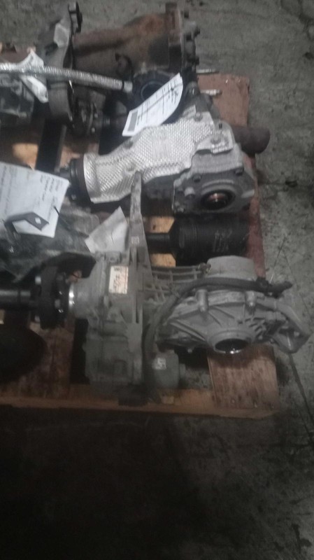 2019 Mercedes-Benz A-Class Differential Carrier Assembly 4WD 40K Miles OEM