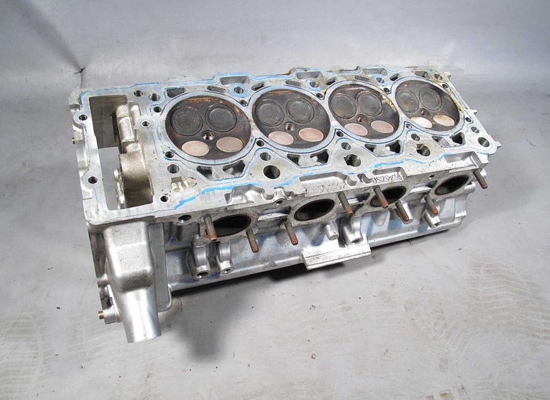 BMW E53 X5 4.4i V8 N62 Cylinder Head Assembly Bank 1 Right 2004-2006 USED OEM