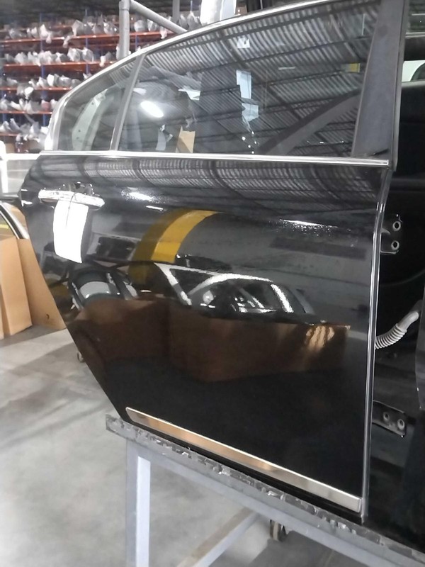 2011 Hyundai Genesis Rear Right Door Black - Good Condition, 97k Miles