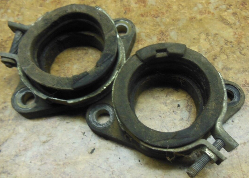 1986 Yamaha VMX540 Vmax 540 Snowmobile Cylinder Head Intake Manifold Inlet Boot