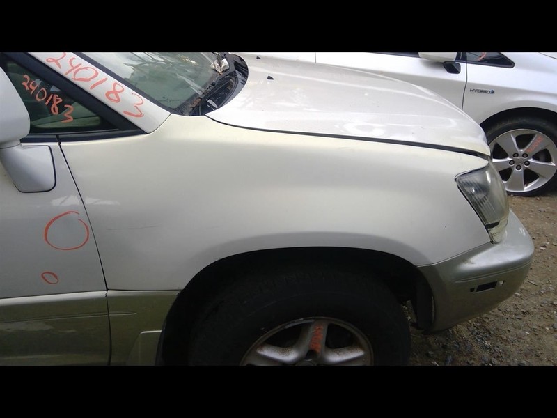 99 00 01 02 03 LEXUS RX300 PASSENGER RIGHT FENDER WHT-057